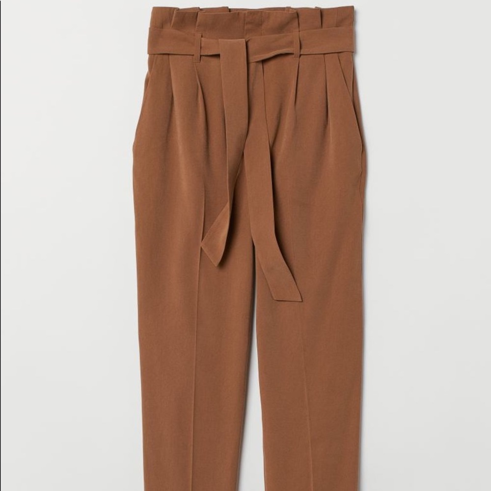 High waist Paperbag pants with belt